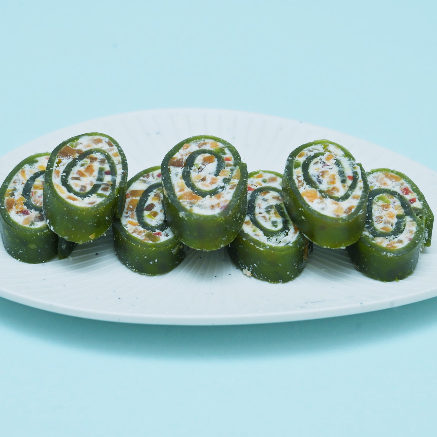 kaccha  mango cassata roll