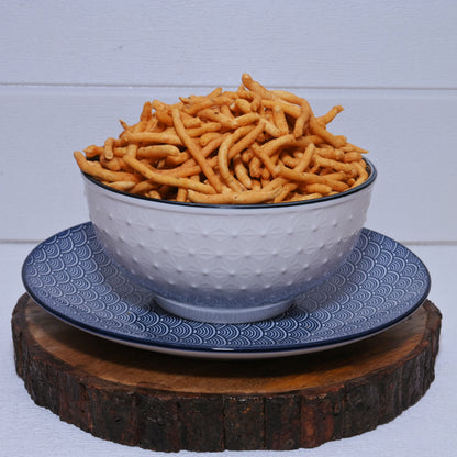 bikaneri mota bhuia in a bowl 